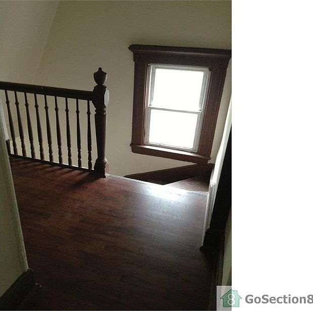 2nd image of 47 Bidwell Ave #2
