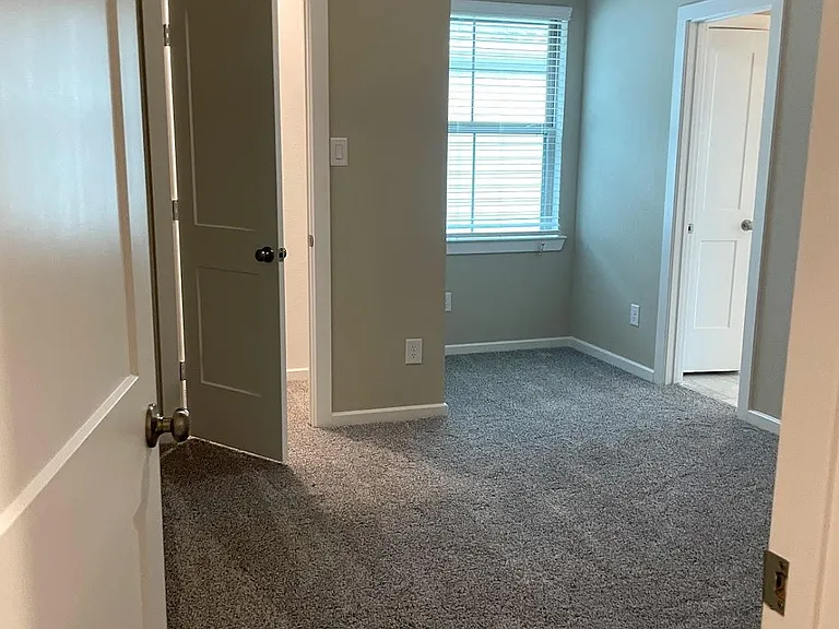 2507 Manor Valley Ct — Photo 21