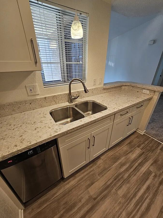 Vintage Apartments For Senior 55+ — Photo 4