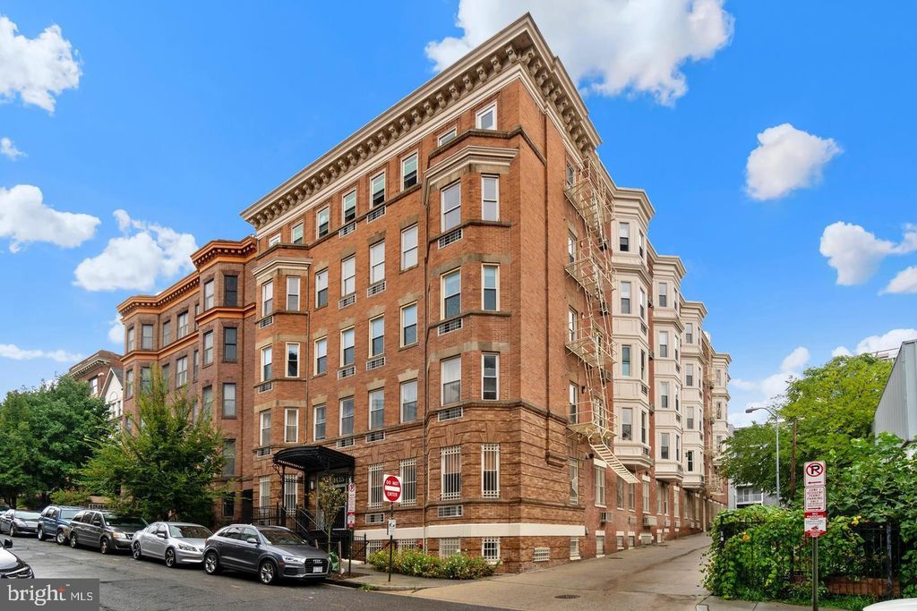 1415 Chapin St NW APT 204, Washington, DC