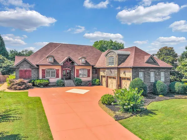 15 Fox Hunt Ln, Greer, SC 29651