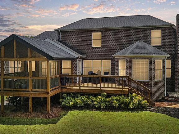 2nd image of 5019 Princess Ann Ct