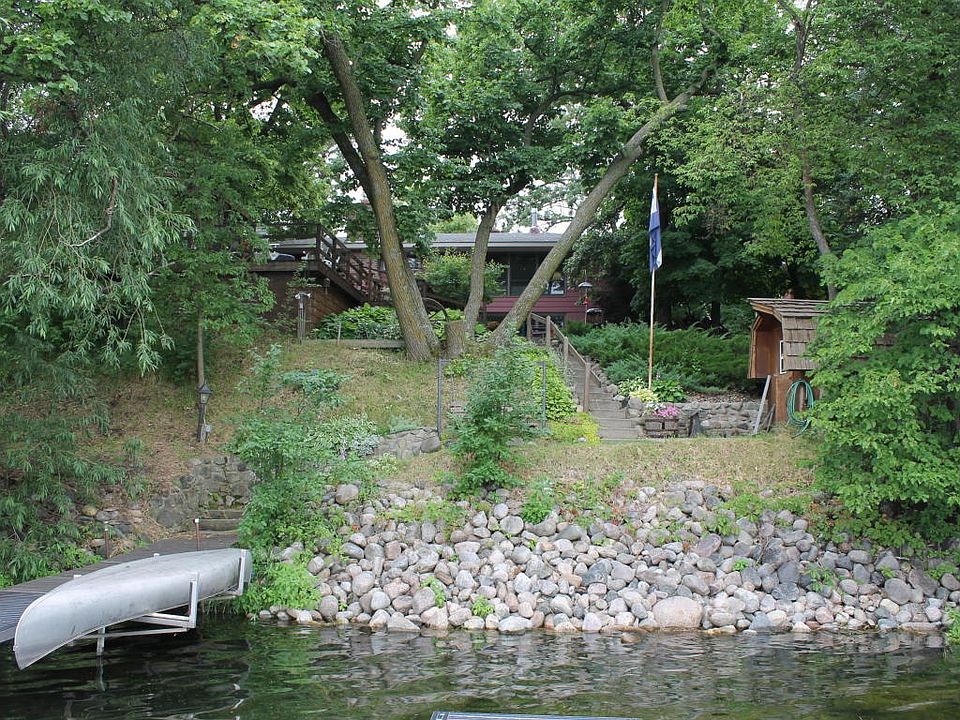 1st image of 1205 Geneva Dr