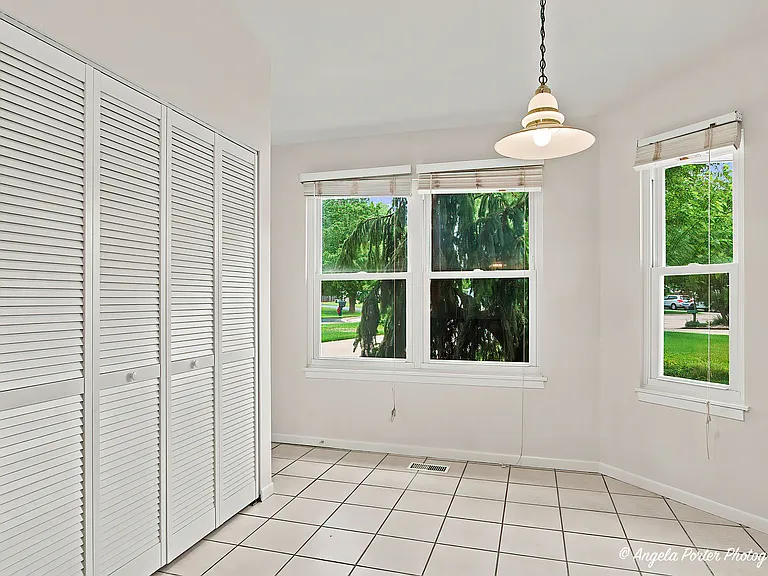 3287 Medford Ct — Photo 16