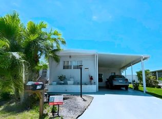 176 4th St E, Nokomis, FL 34275