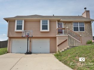 1224 N Ponca Dr, Independence, MO 64056