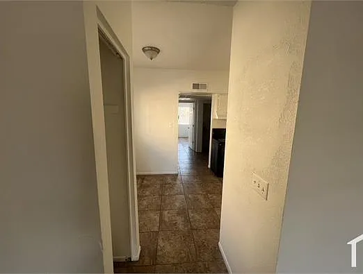 2838 E Marconi Ave #203 — Photo 12