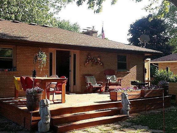 4th image of 4139 Pineview St SW