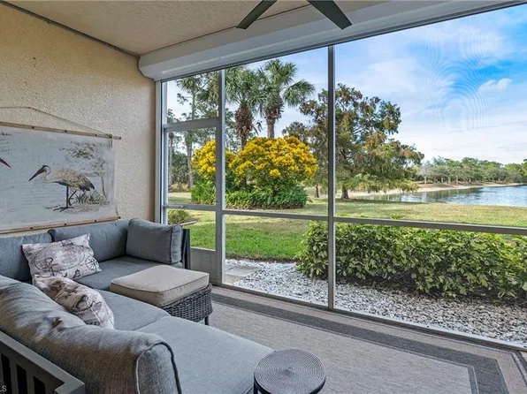 465 Robin Hood Cir Unit 101, Naples, FL 34104