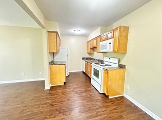 147 Lakeshore Dr #UNI, Lexington, KY 40502