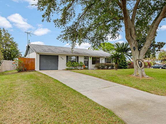 2nd image of 4226 Havana Dr