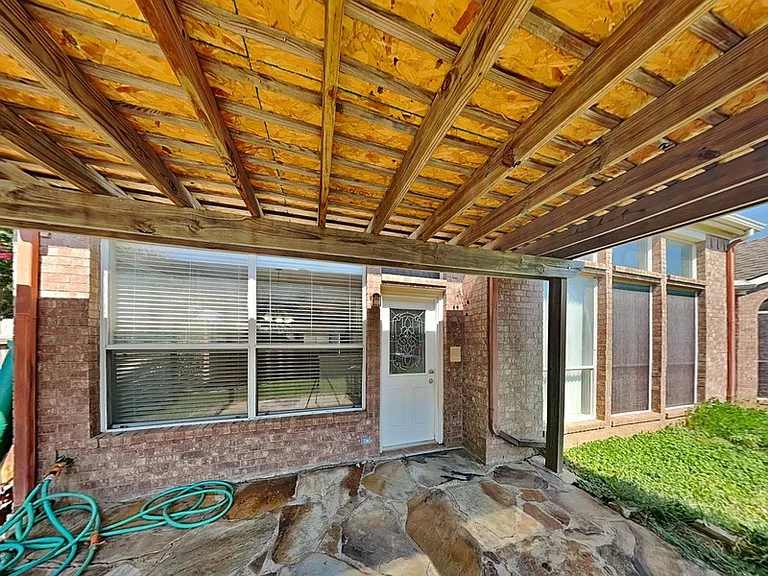 2815 Saint Maria Dr — Photo 19