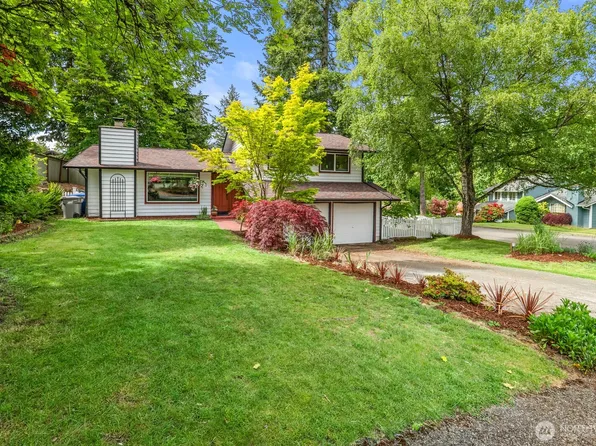 1933 Dayton Drive SE, Renton, WA 98055