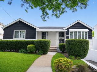 255-40 147th Drive, Rosedale, NY 11422