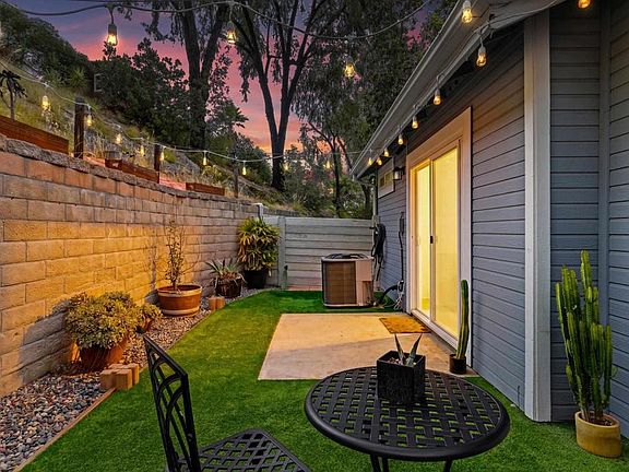 4th image of 12862 Carriage Heights Way