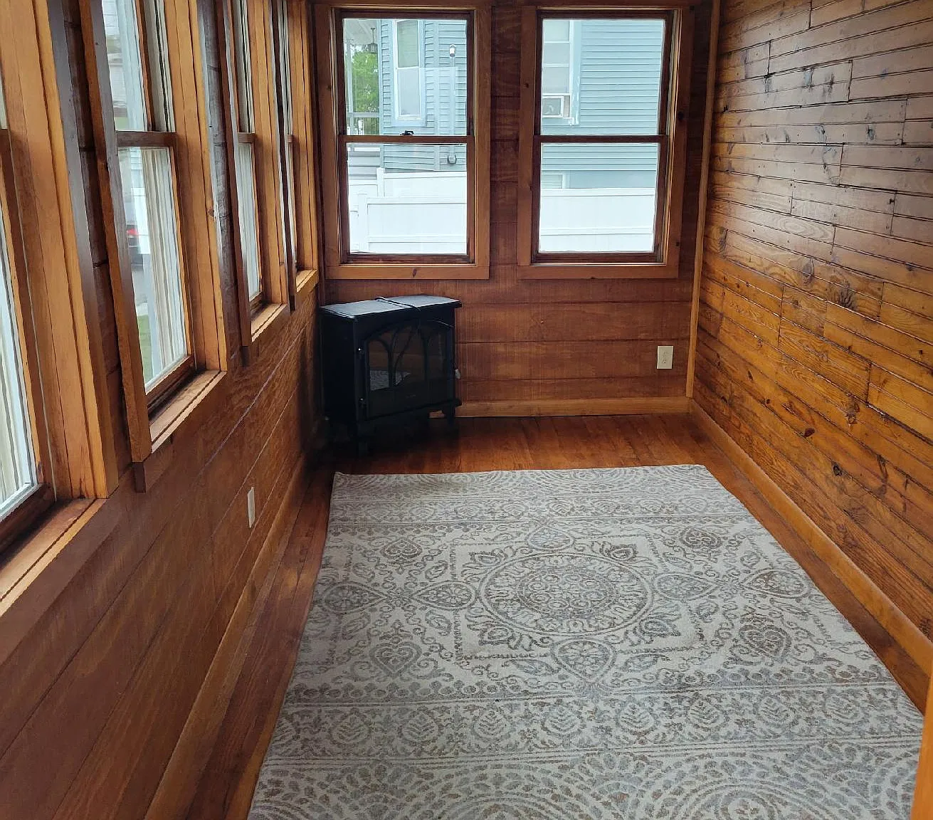 1 bed, 1200 sqft, $1,650 — Photo 4