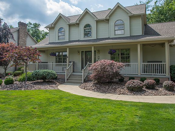 2nd image of 674 Saddlebrook Dr
