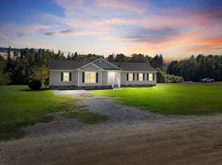 189 Little Coharie Ln, Roseboro, NC 28382