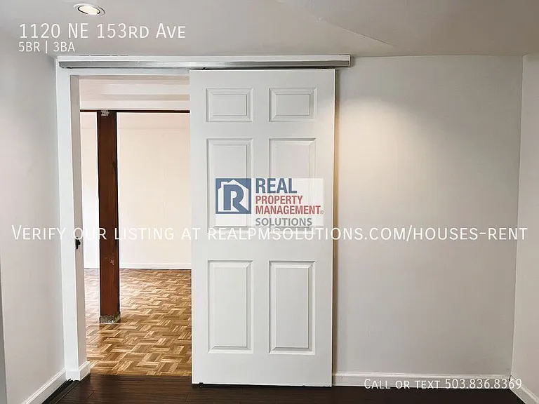 1120 NE 153rd Ave — Photo 61