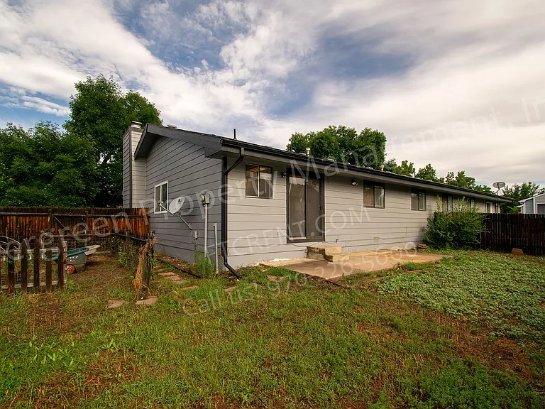 704 Ponderosa Dr — Photo 28