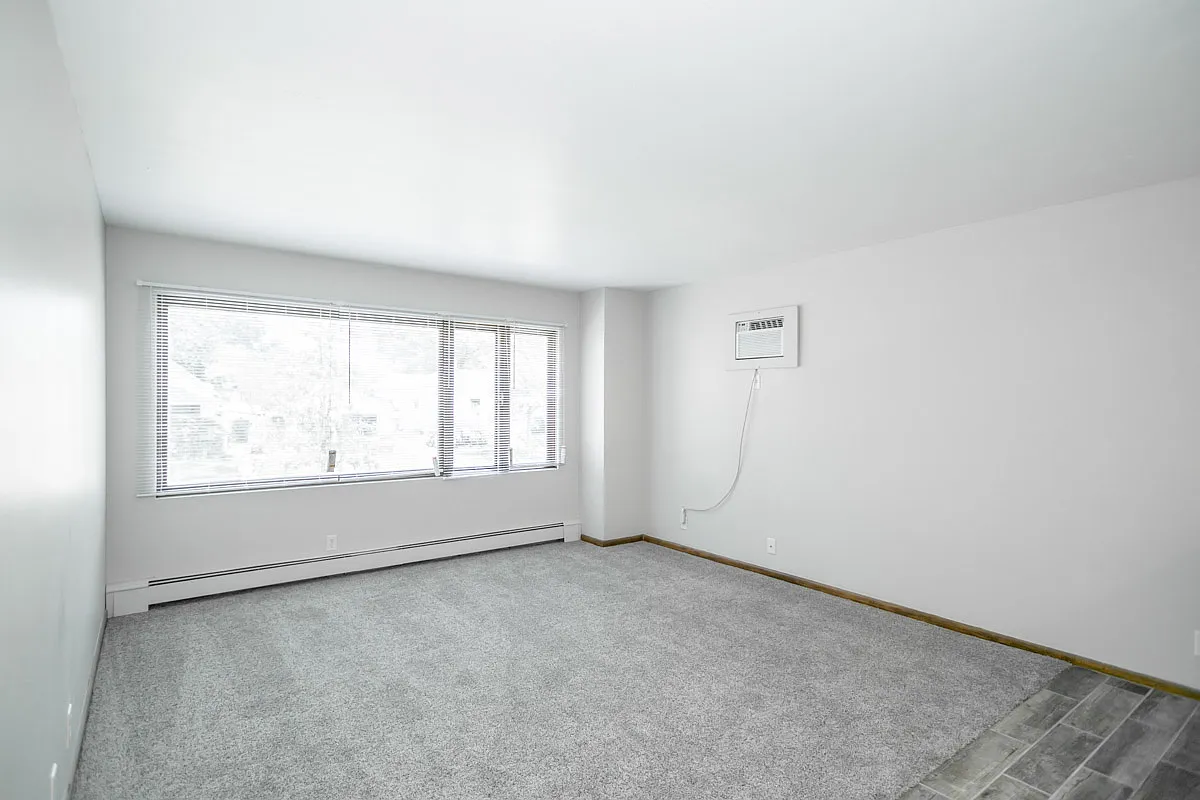 Building Photo - 825 Washington St #6