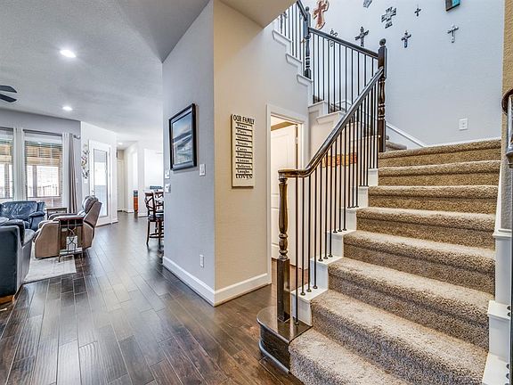 4th image of 1323 Viridian Park Ln