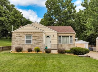 925 Boulder Ave, Des Moines, IA 50315