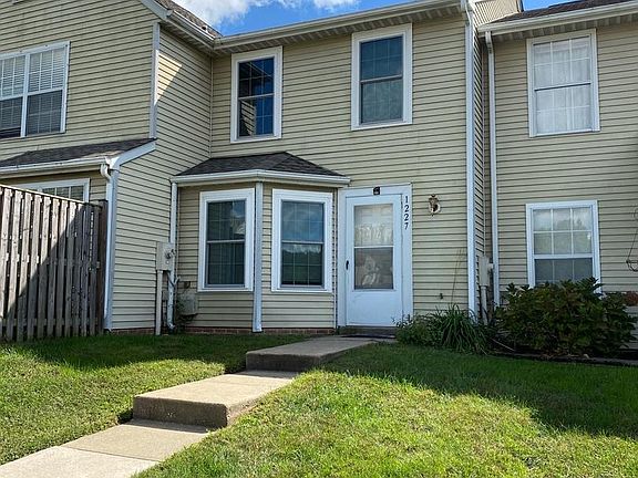 2nd image of 1227 Musket Ct Unit 41