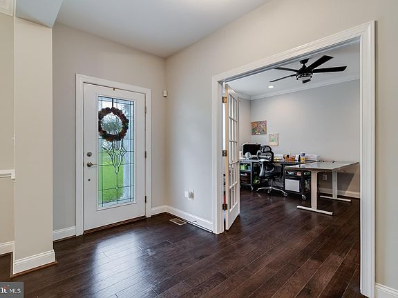 4th image of 11010 Wisteria Ln