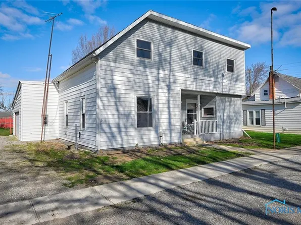 2535 Garfield St, Hoytville, OH 43529