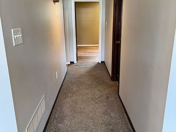 5th image of 2204 6th Ave #B