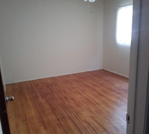 4th image of 2049 S Corning St