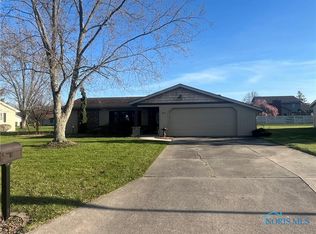 917 Wesley Ave, Bryan, OH 43506