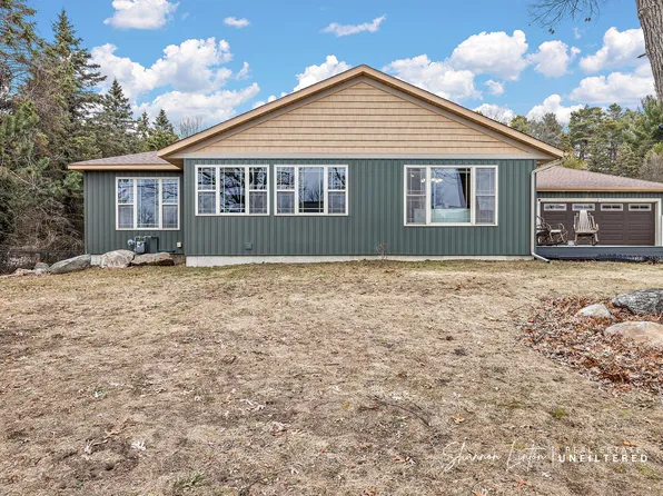 15777 Rannes St, Spring Lake, MI 49456