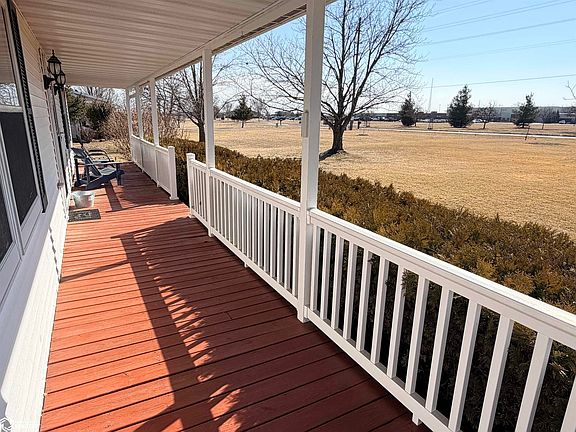 3rd image of 2099 Libertyville Rd