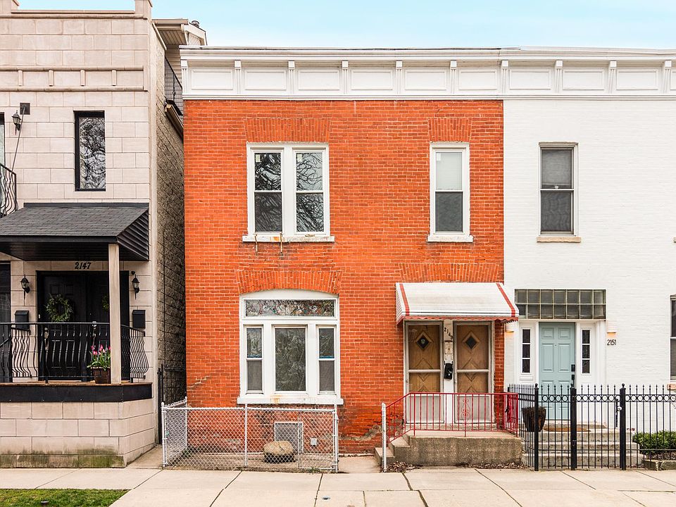 1st image of 2149 W Erie St #1