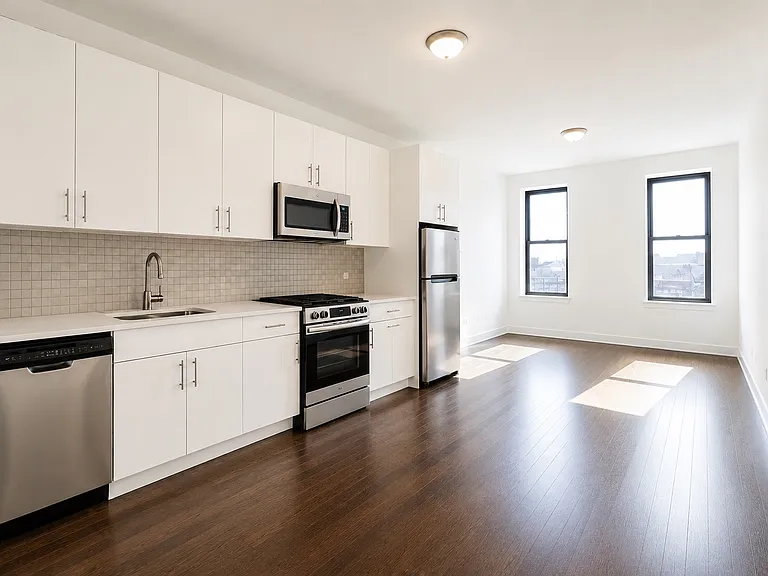 18 W 125th St #4R — Photo 5