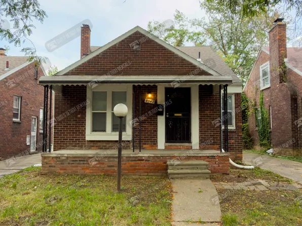 8432 Roselawn St, Detroit, MI 48204