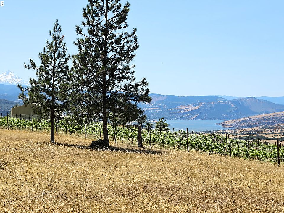 1st image of 4 Murdock Rd