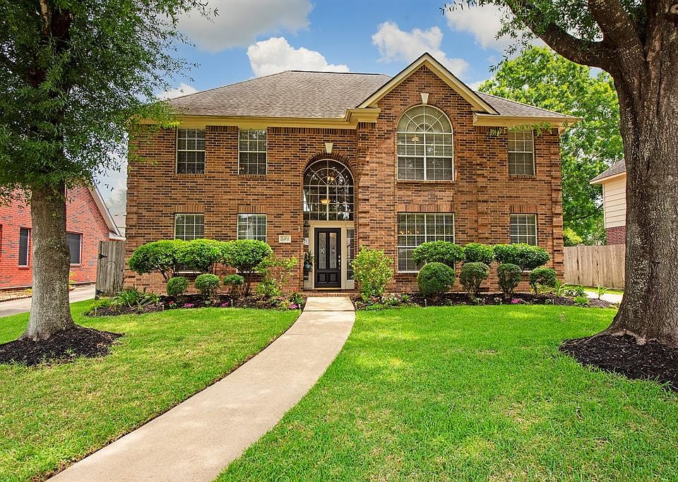 1st image of 2104 Fairbay Cir