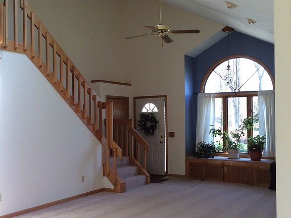 5th image of 2120 Martin Crest Dr