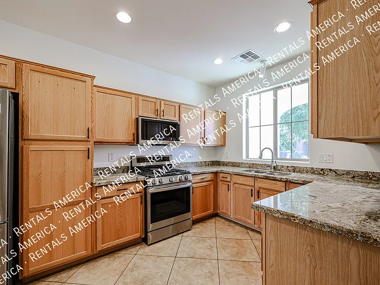 21260 E Calle Luna — Photo 9
