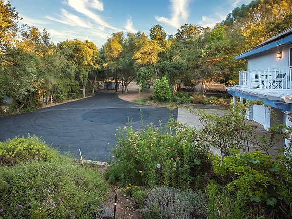 4th image of 4094 Val Verde Road