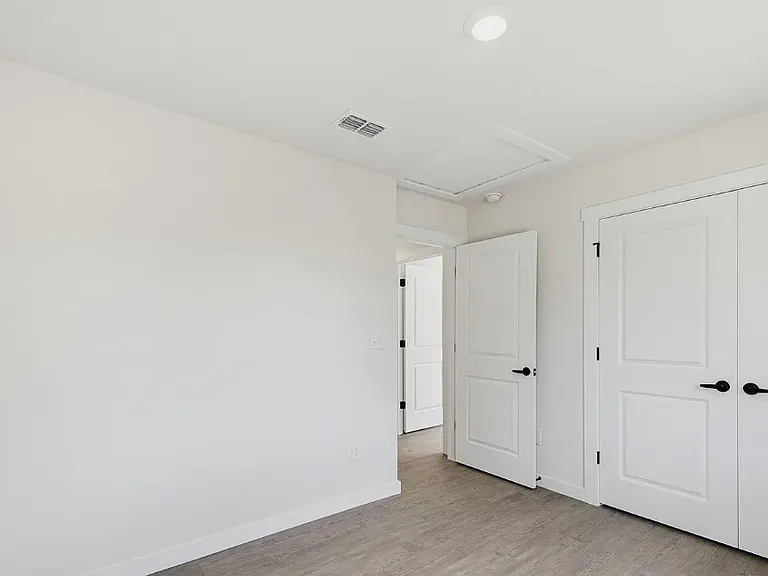 244 S Caldwell Ave #244 — Photo 8