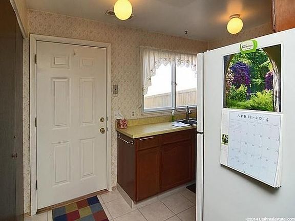 4th image of 3333 S Georgetown Sq