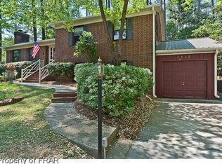 2508 N Edgewater Dr, Fayetteville, NC 28303