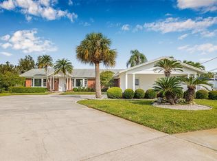 8727 Bay Crest Ln, Tampa, FL 33615