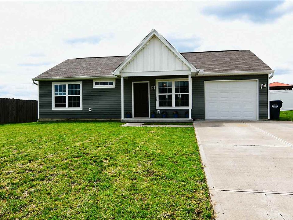 1st image of 457 Lost Creek Dr