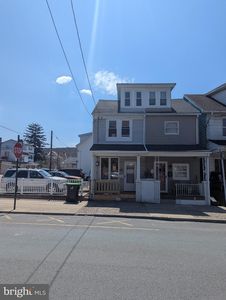 204 W 2nd St, Mount Carmel, PA, 17851