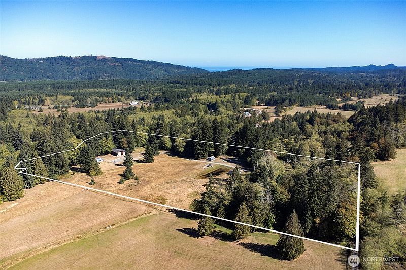 3rd image of 357 Bishop Road
